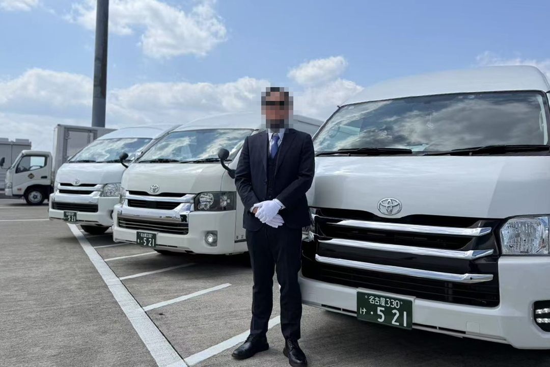 3-2 世界的に著名な企業オーナーのプライベートジェット送迎を担当